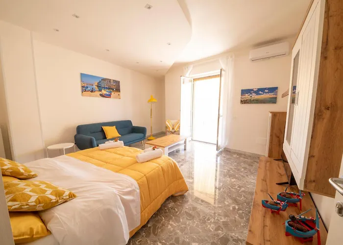 Marefuori Apartment *