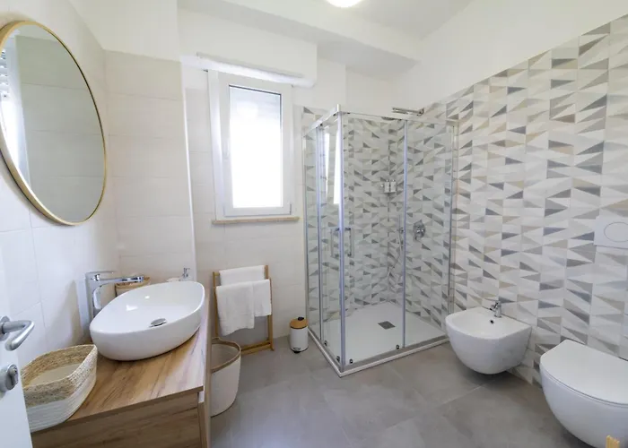 アパート Marefuori モノーポリ